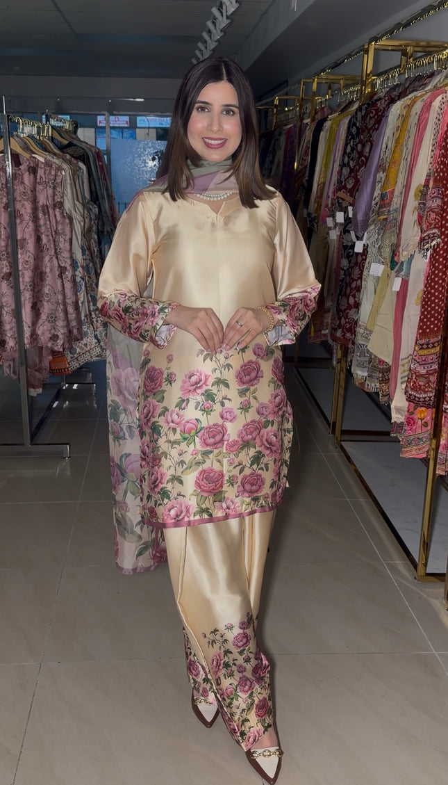 Yellow with Blush pink flowers Farshi