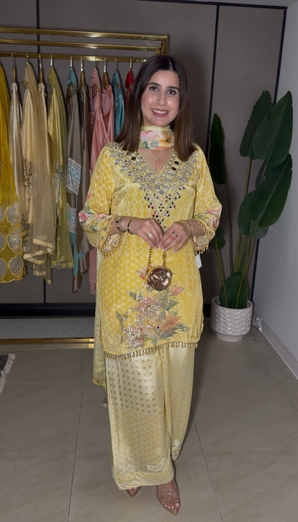 Yellow mirror farshi plazo Suit