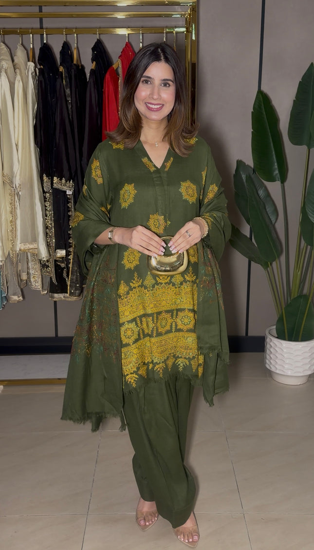 Green pashmina with 2.5 meter shawl