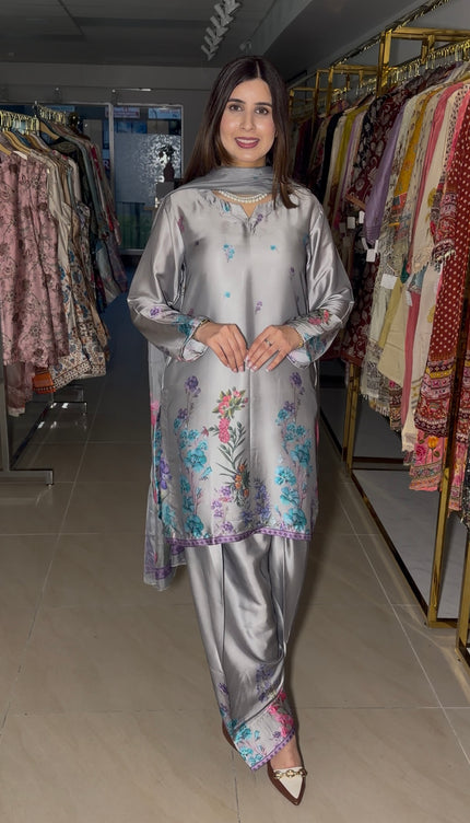 Grey with Blue Flowers Farshi