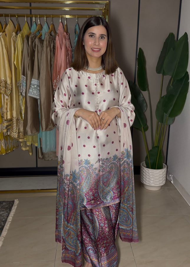 Dark pink Polka Farshi suit