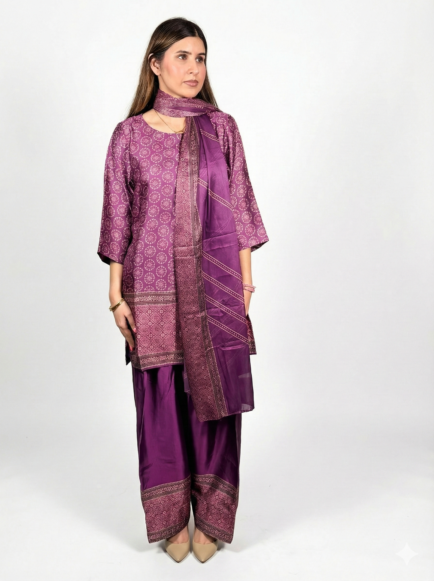 Beautiful charmeuse silk Pakistani Farshi